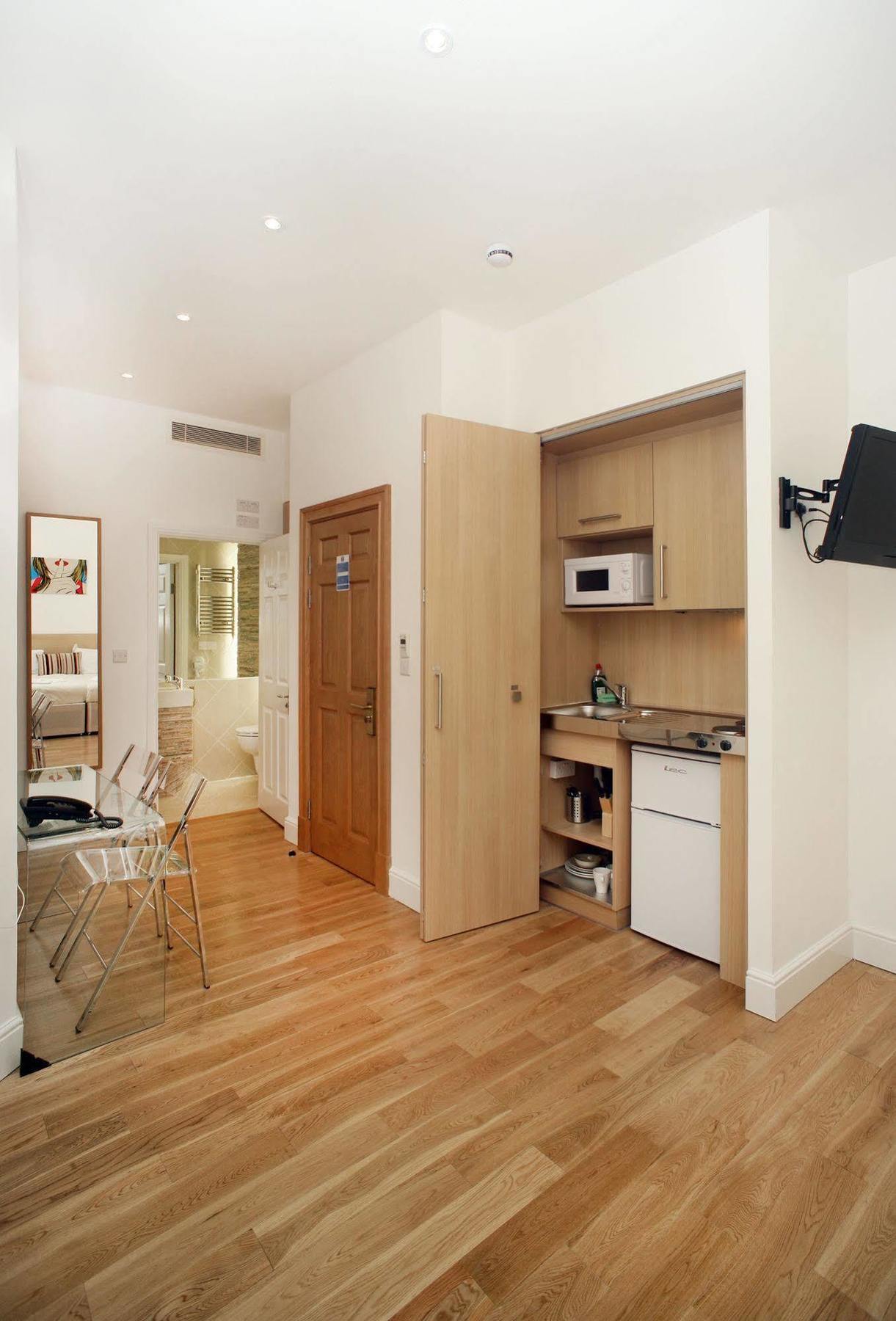The Kensington Studios London Exterior photo